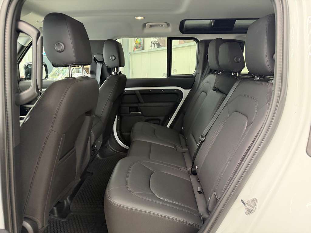 Fahrzeugbild eines Land Rover Defender