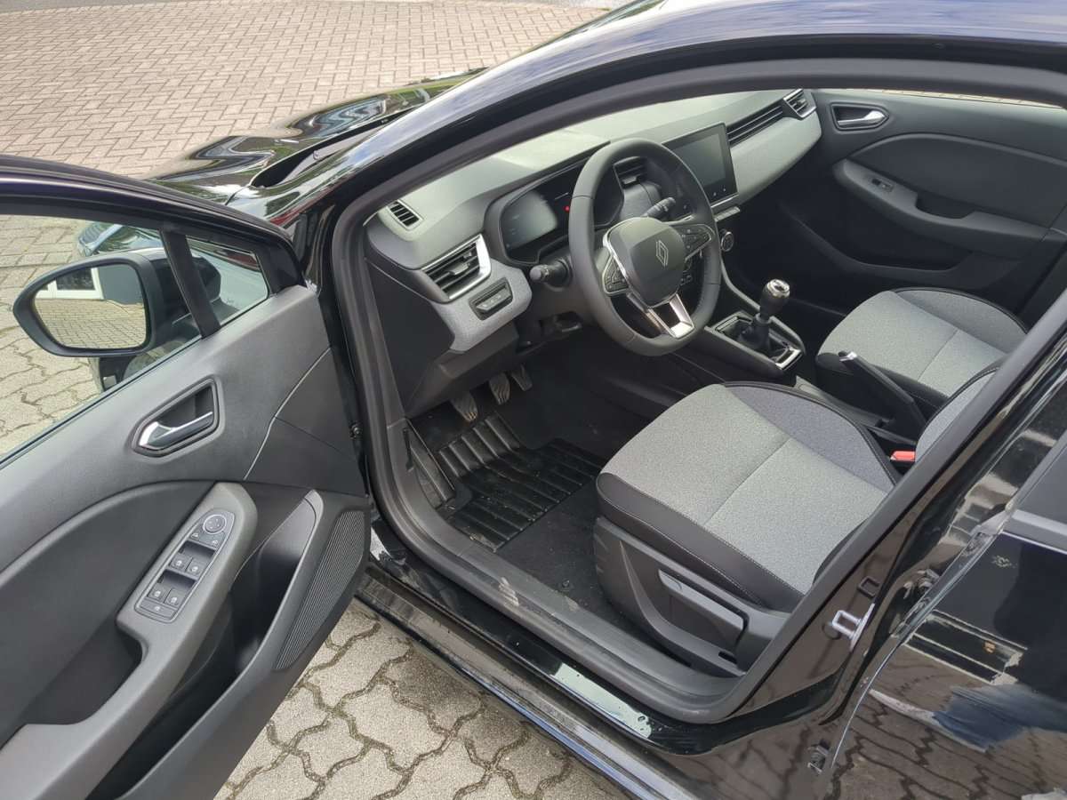 Fahrzeugbild eines Renault Clio