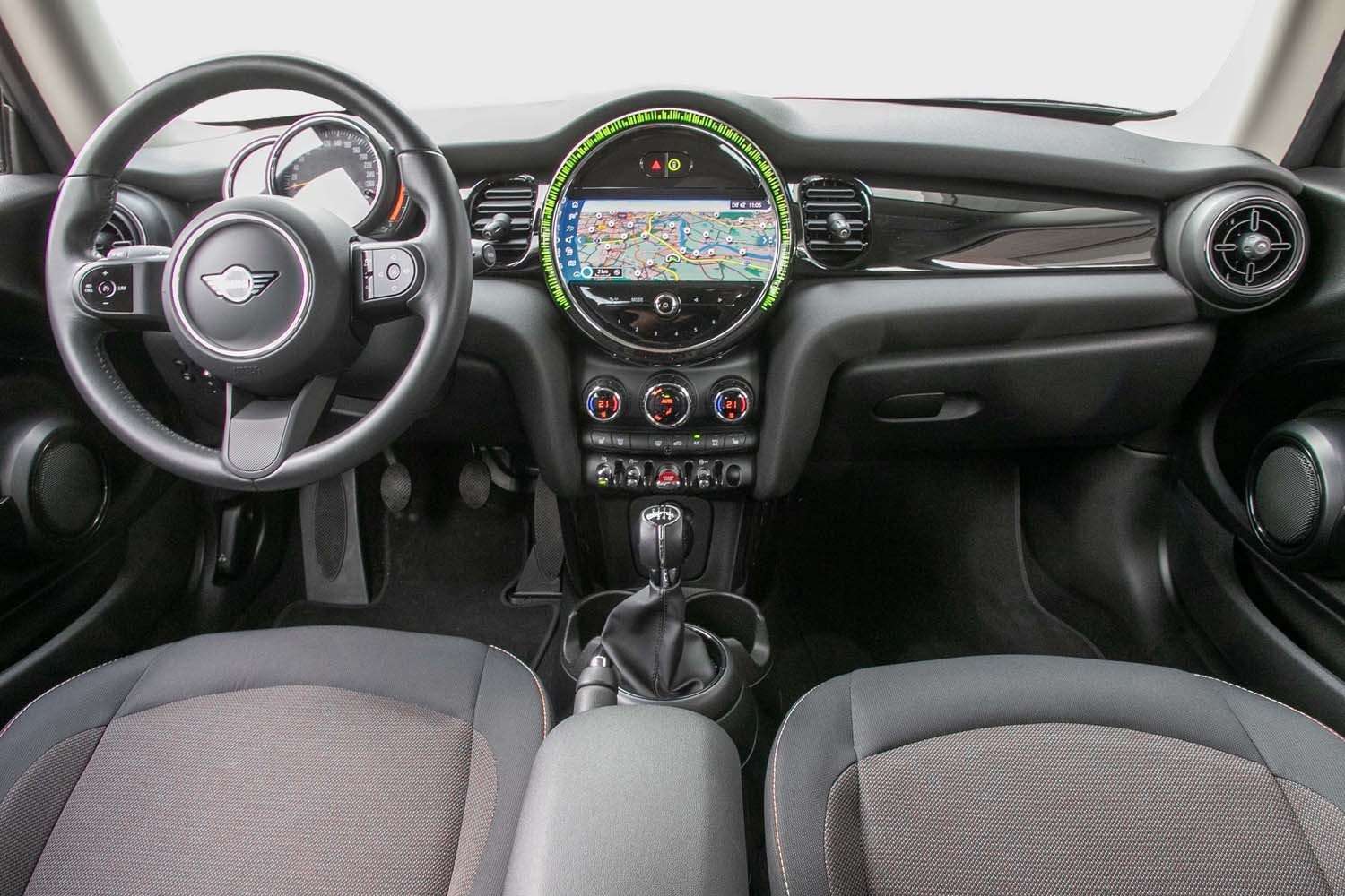 Fahrzeugbild eines MINI COOPER