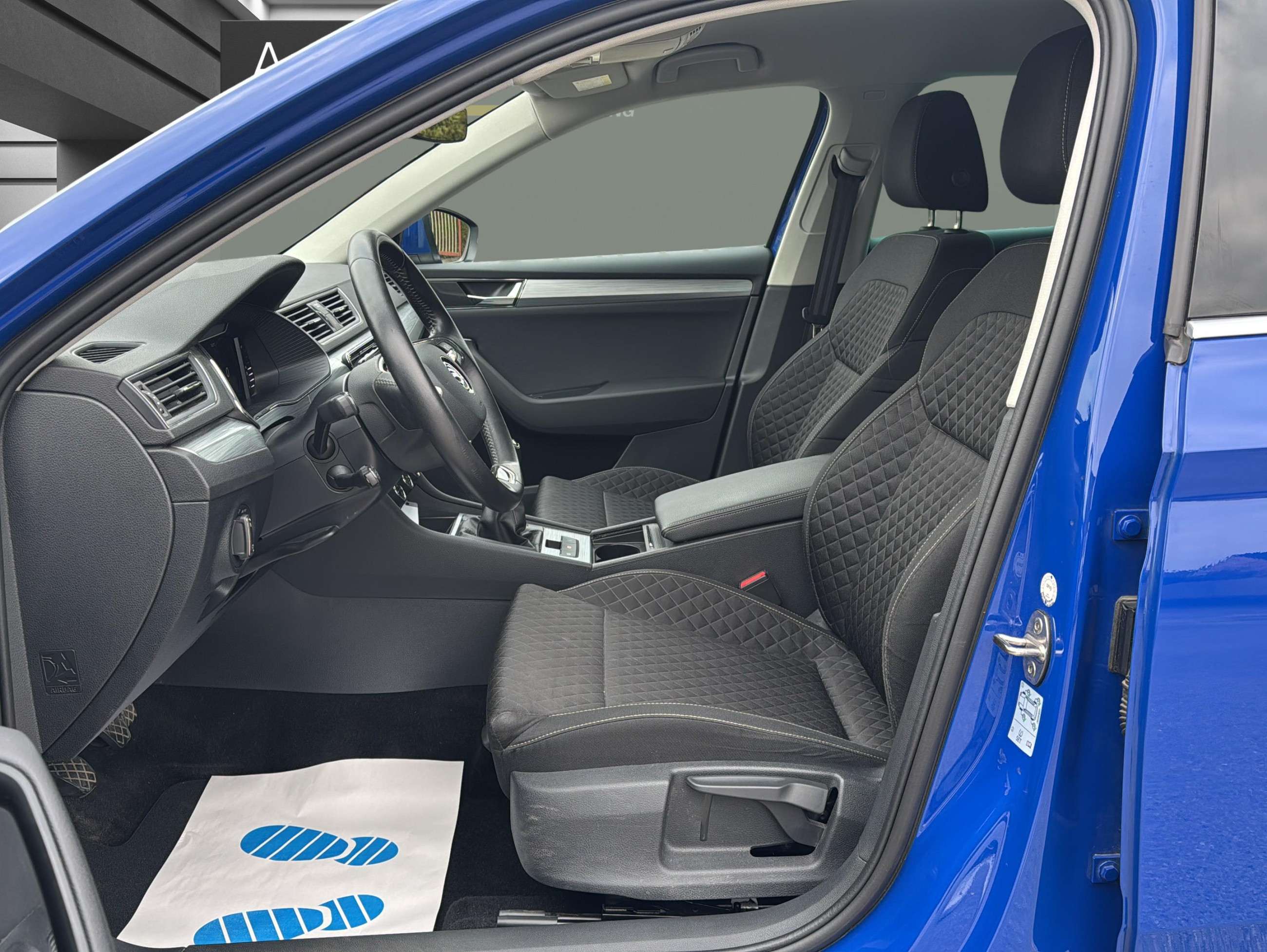 Fahrzeugbild eines Skoda Superb