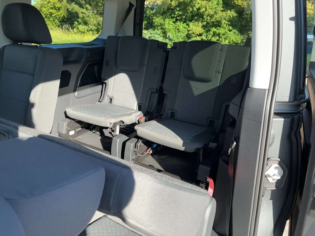 Fahrzeugbild eines Ford Grand Tourneo