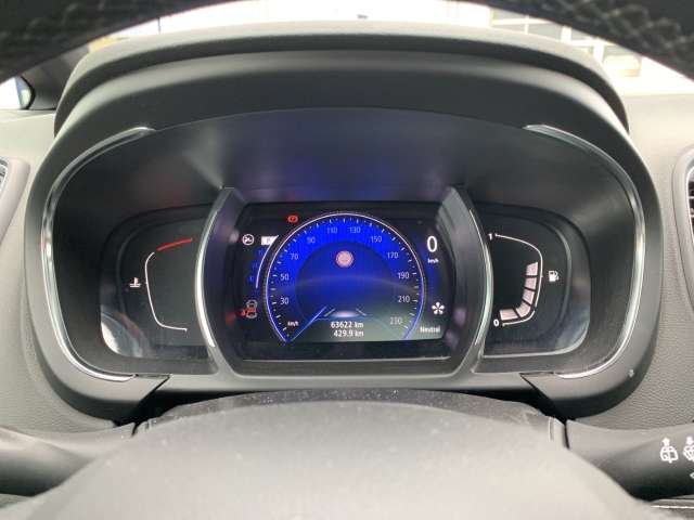 Fahrzeugbild eines Renault Grand Scénic
