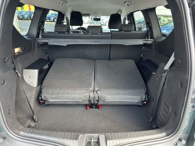 Fahrzeugbild eines Dacia Jogger