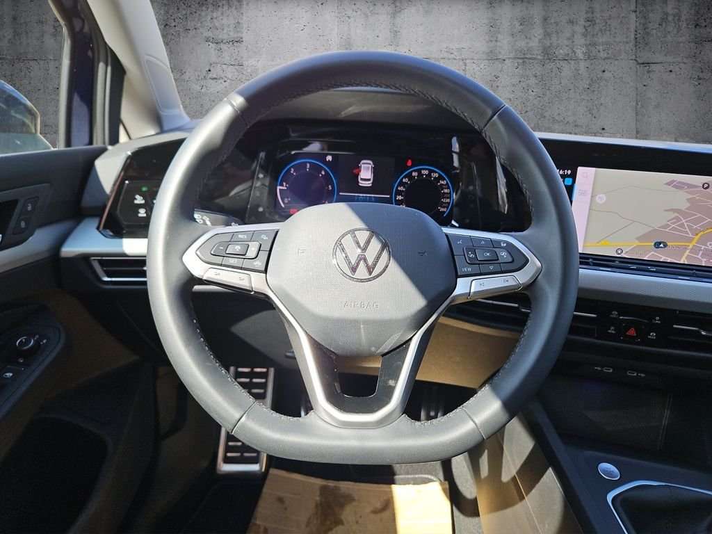 Fahrzeugbild eines Volkswagen Golf