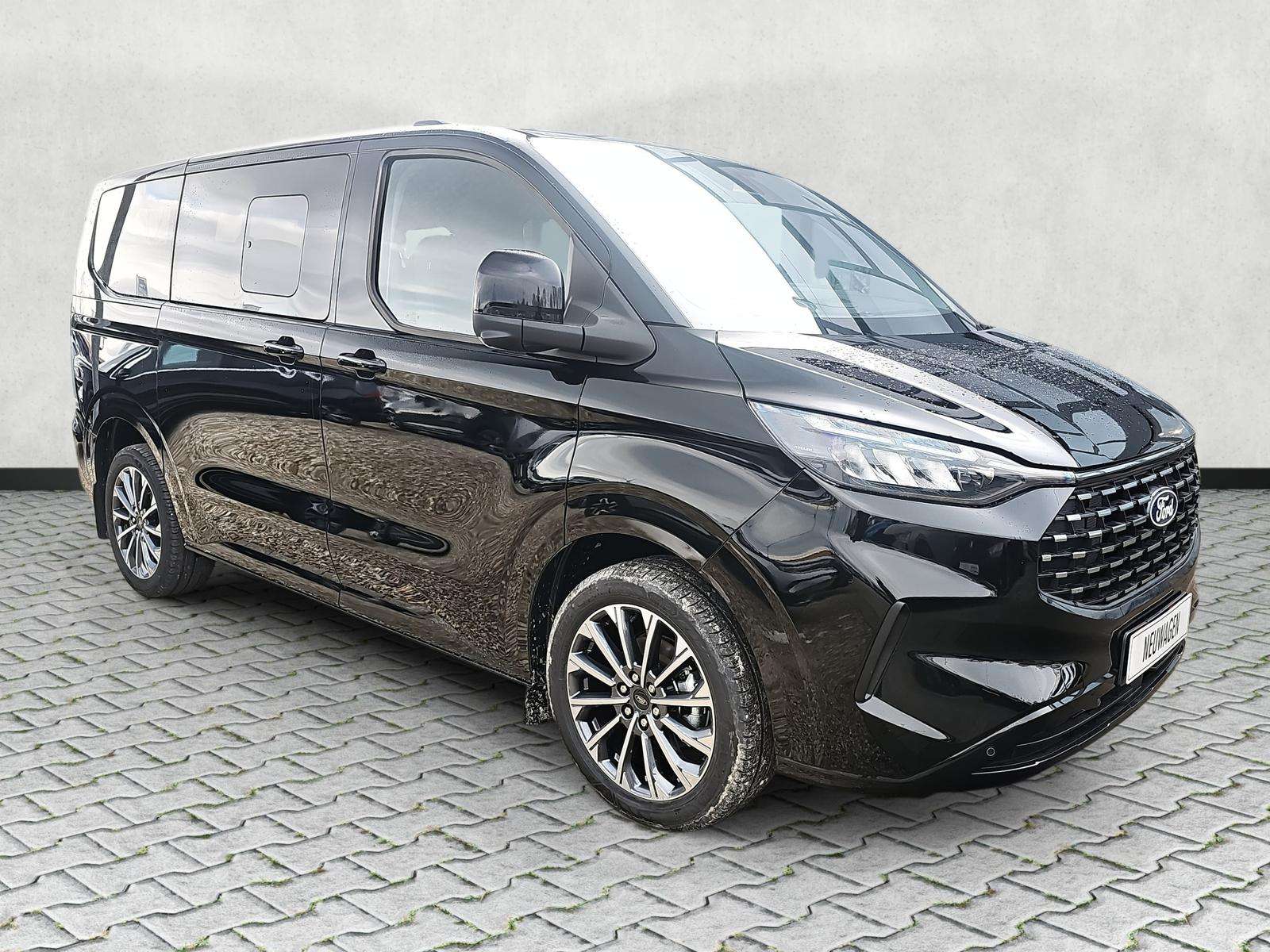 Fahrzeugbild eines Ford Tourneo Custom
