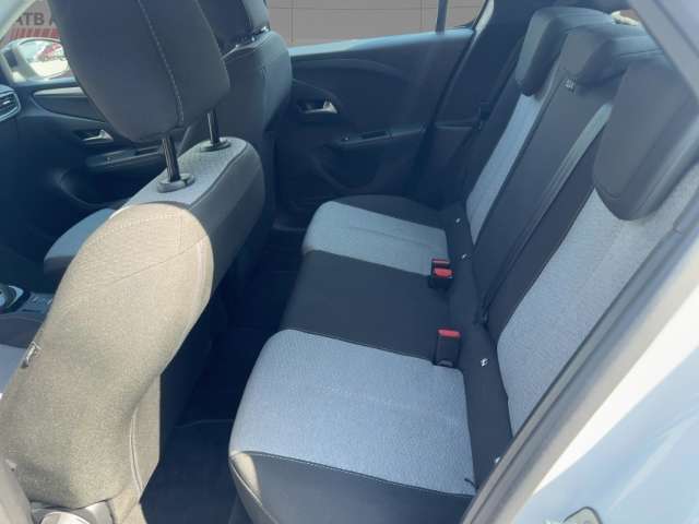 Fahrzeugbild eines Opel Corsa
