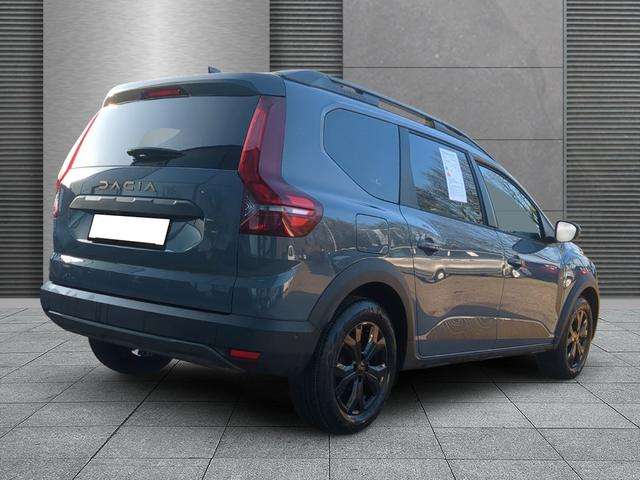 Fahrzeugbild eines Dacia Jogger