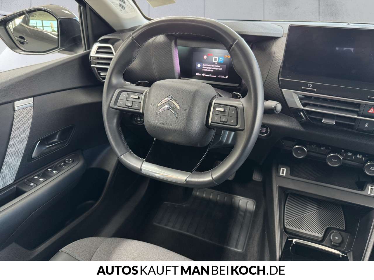 Fahrzeugbild eines Citroën C4 X