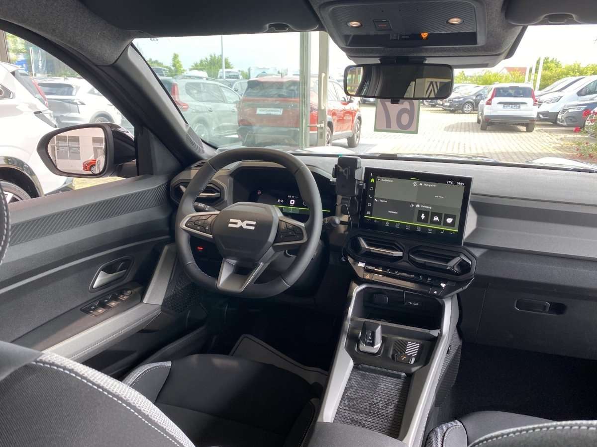 Fahrzeugbild eines Dacia Bigster