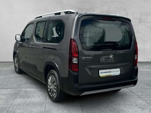 Fahrzeugbild eines Peugeot Rifter