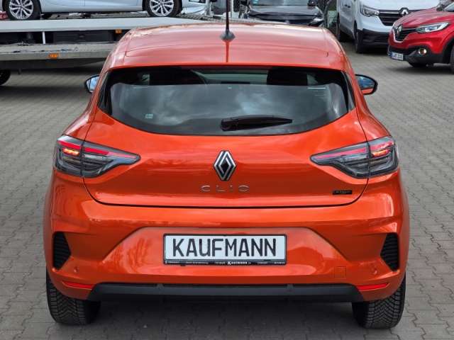 Fahrzeugbild eines Renault Clio