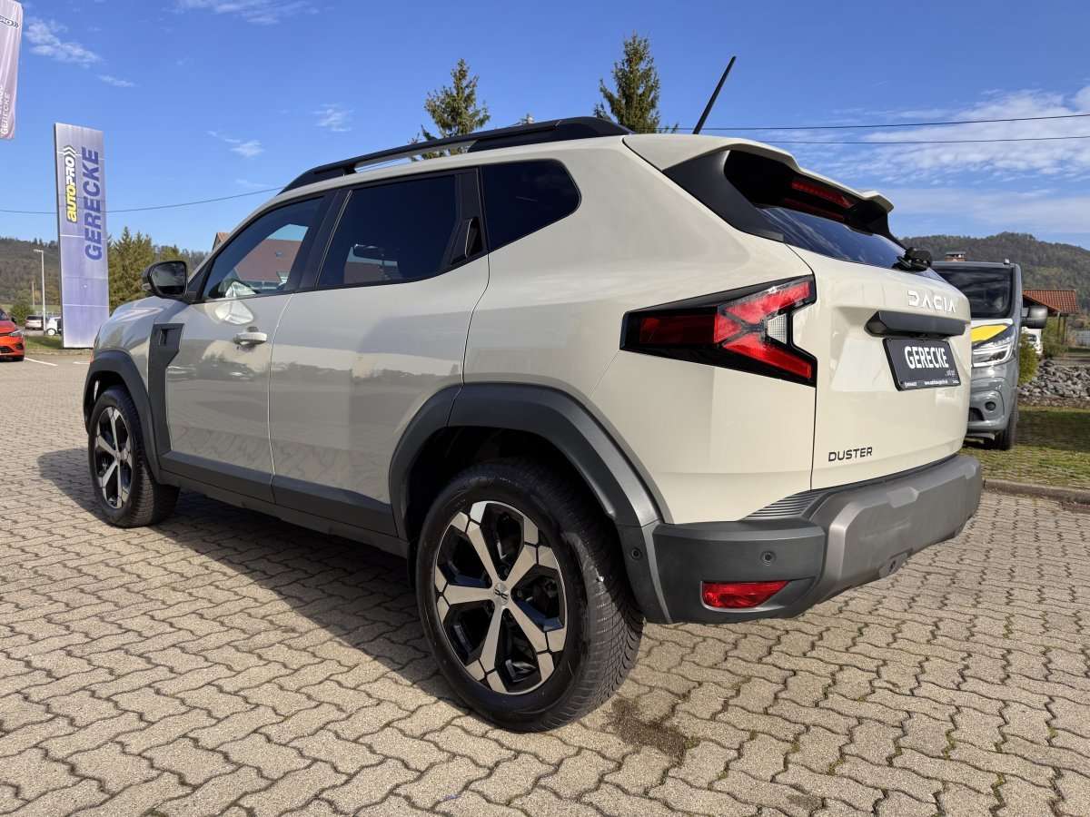 Fahrzeugbild eines Dacia Duster