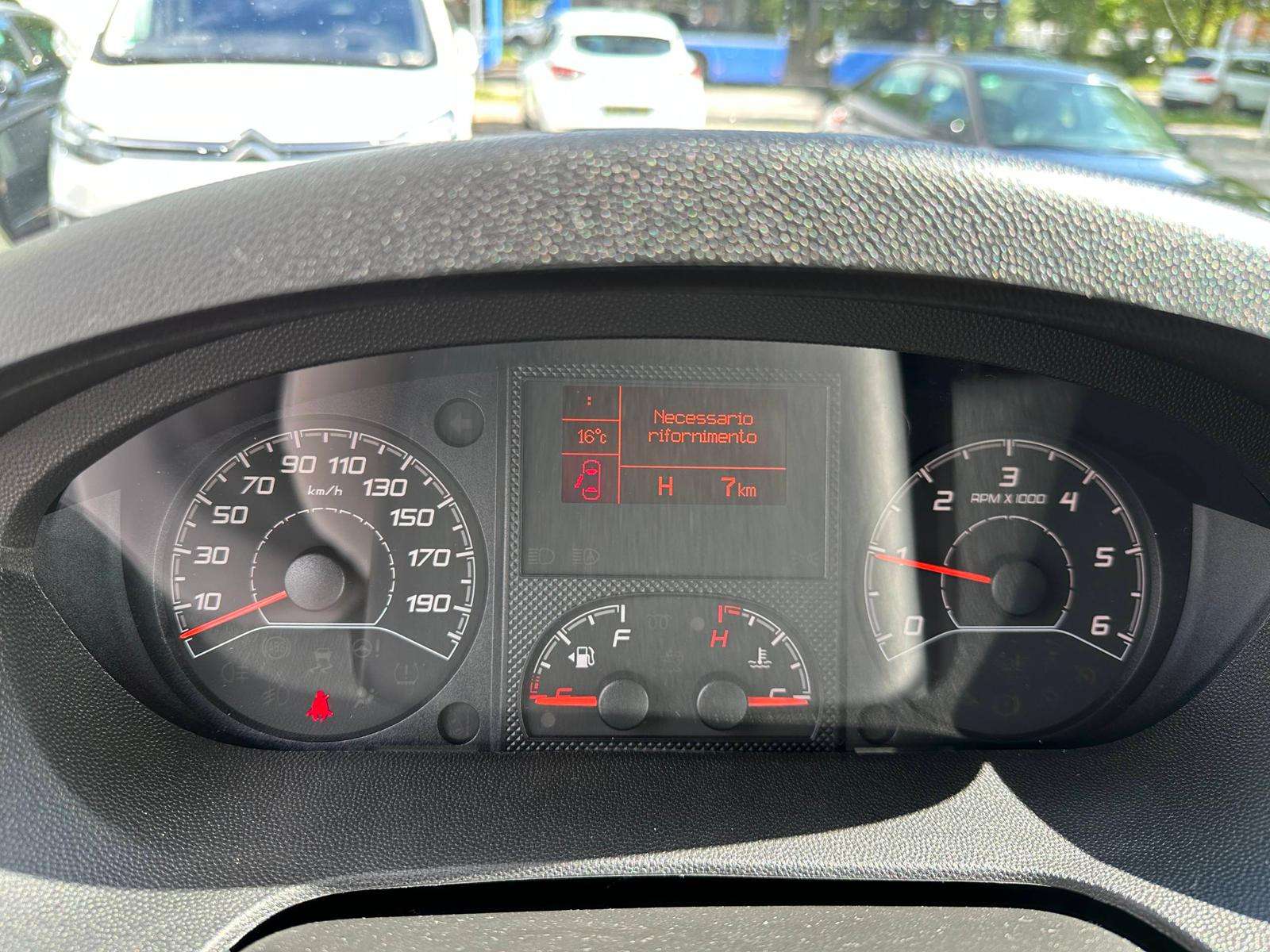 Fahrzeugbild eines Citroën Jumper