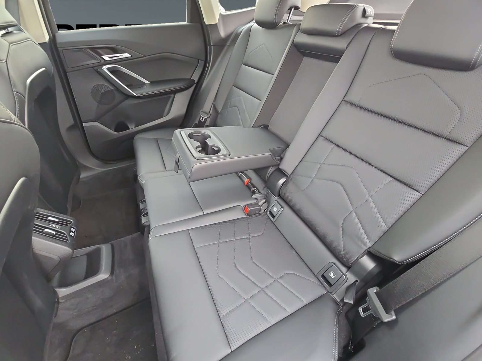 Fahrzeugbild eines BMW X1