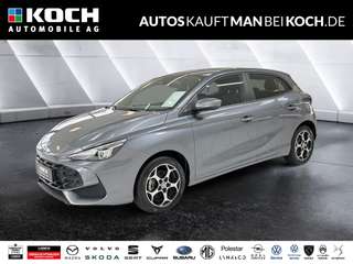 Schräge Frontansicht auf einen MG MG3 , freigestellt