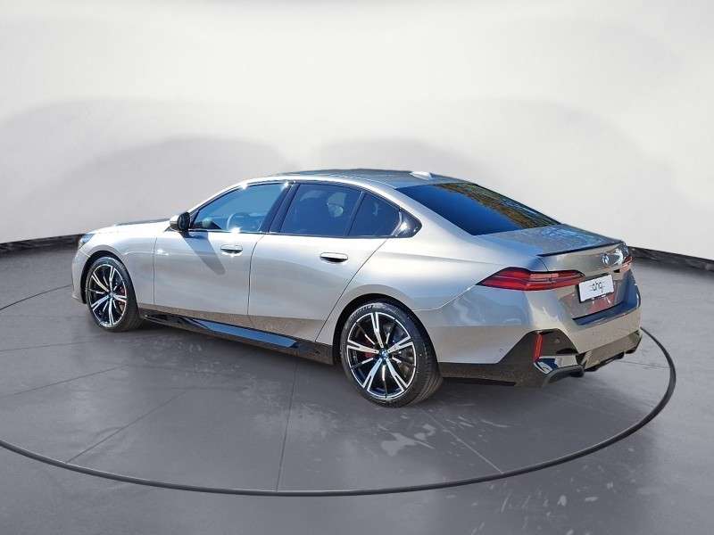 Fahrzeugbild eines BMW 5er-Reihe