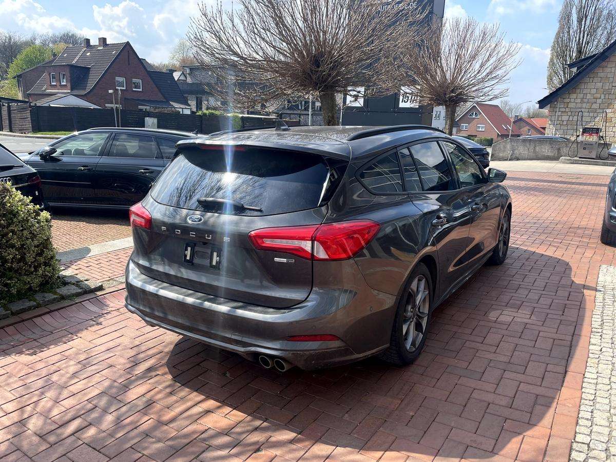 Fahrzeugbild eines Ford Focus