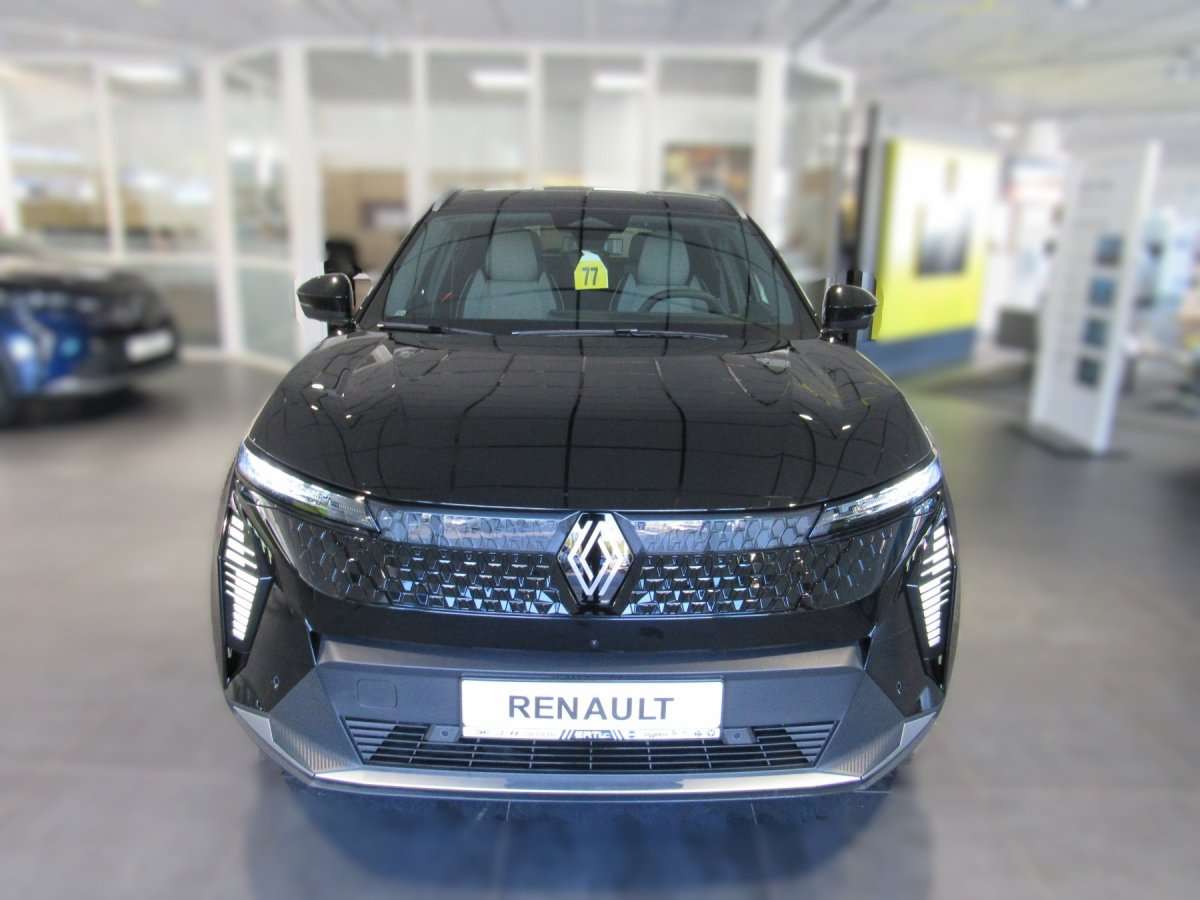 Fahrzeugbild eines Renault Scenic E-TECH