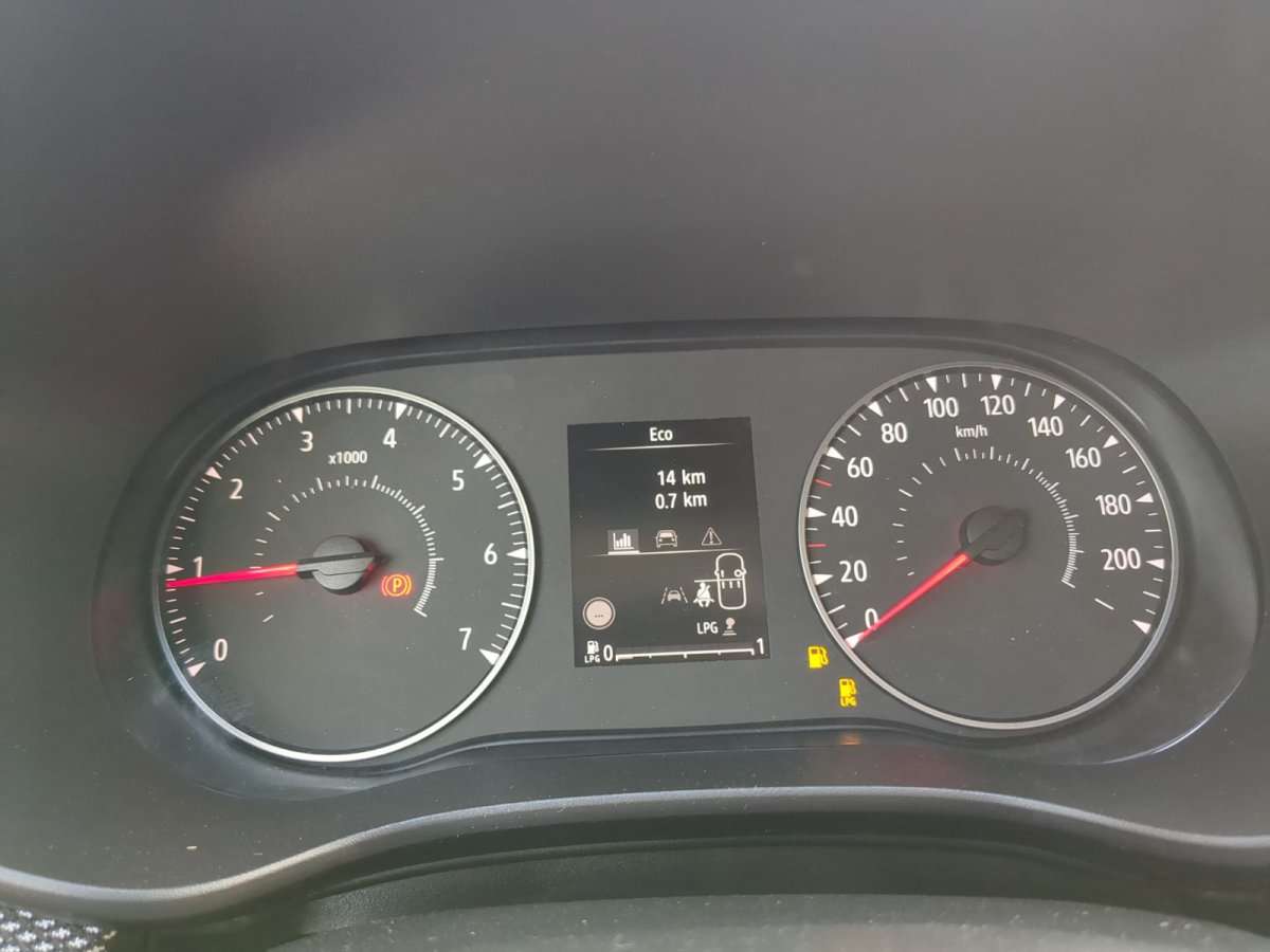 Fahrzeugbild eines Dacia Sandero