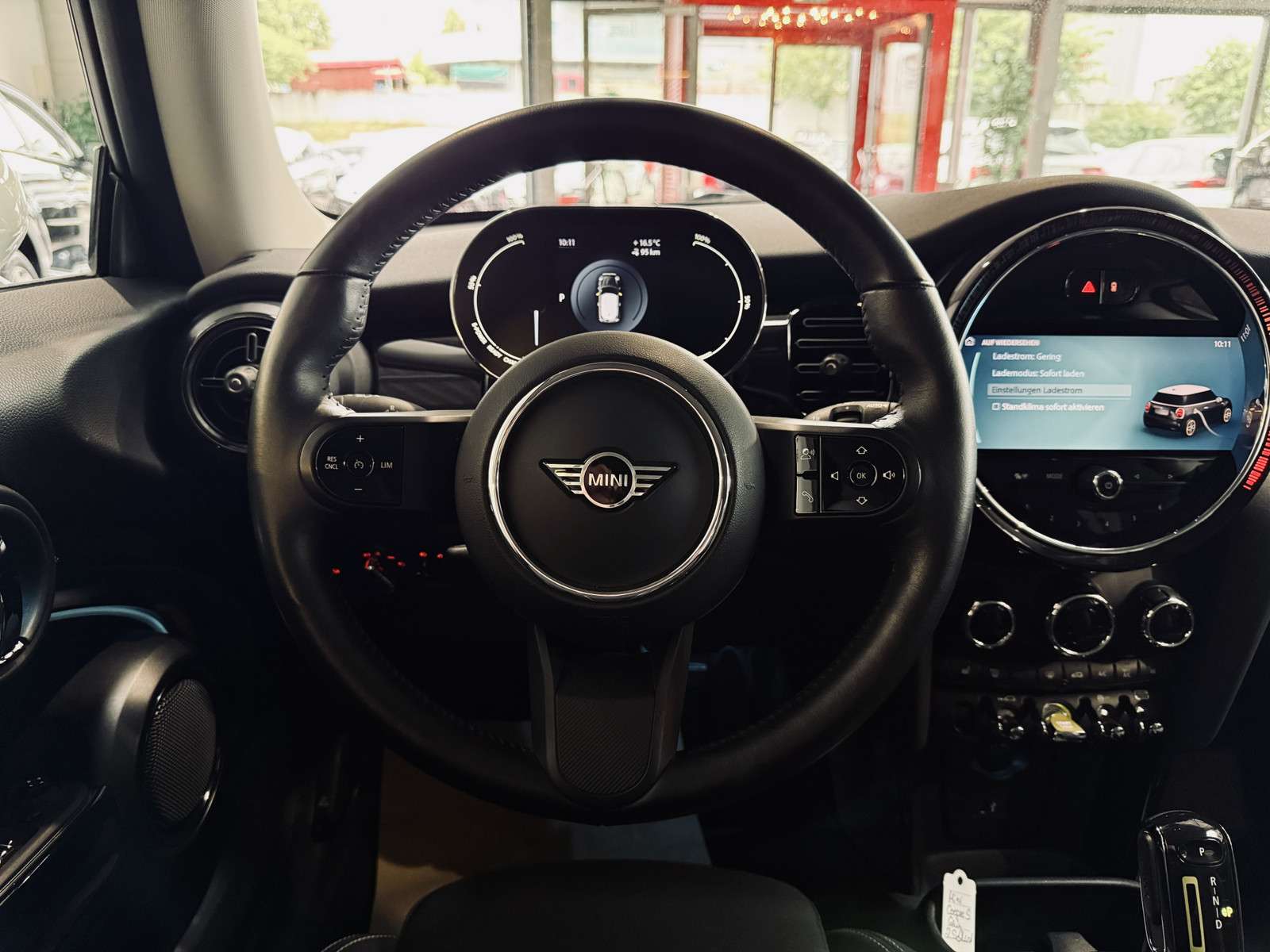 Fahrzeugbild eines MINI COOPER