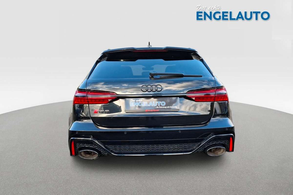 Fahrzeugbild eines Audi RS6