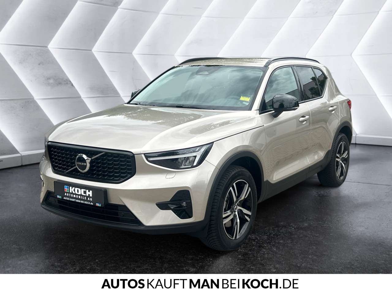 Fahrzeugbild eines Volvo XC40