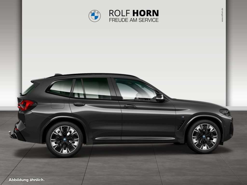 Fahrzeugbild eines BMW ix3