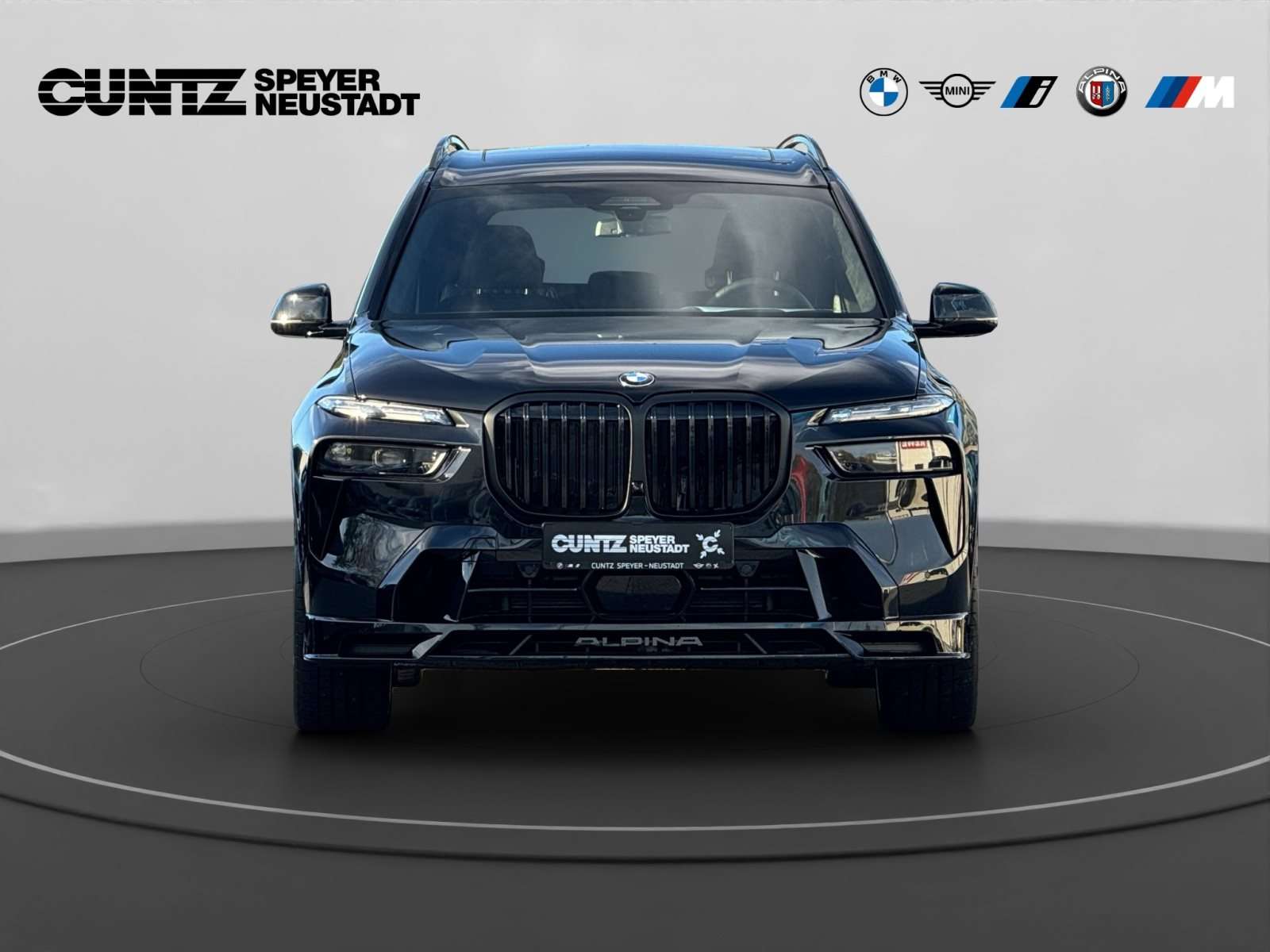 Fahrzeugbild eines Alpina XB7