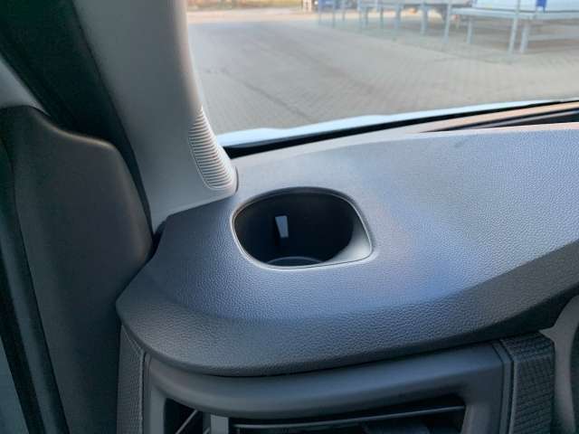 Fahrzeugbild eines Renault Trafic