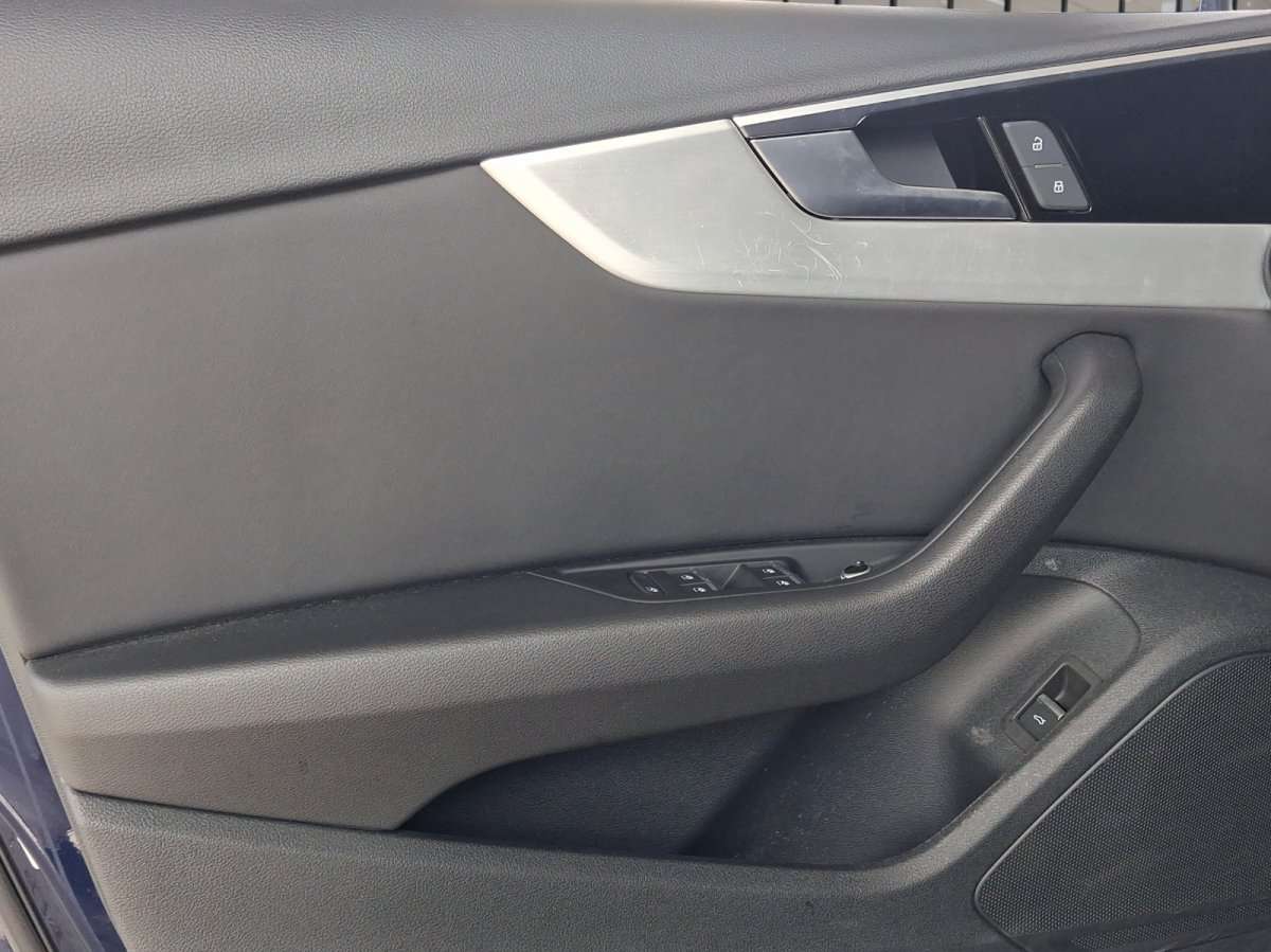 Fahrzeugbild eines Audi A4
