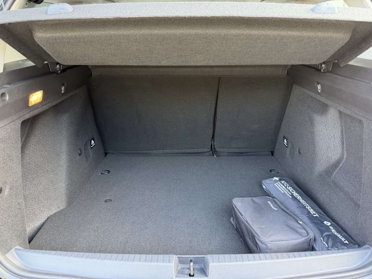 Fahrzeugbild eines Dacia Duster