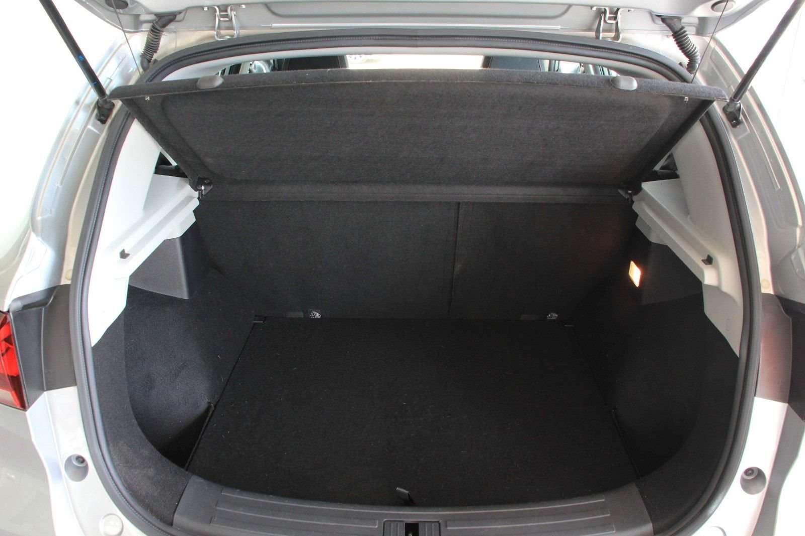 Fahrzeugbild eines MG ZS