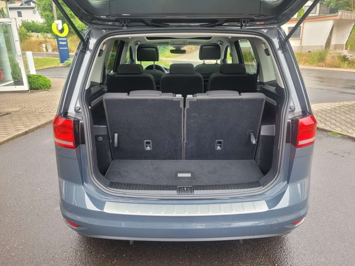 Fahrzeugbild eines Volkswagen Touran