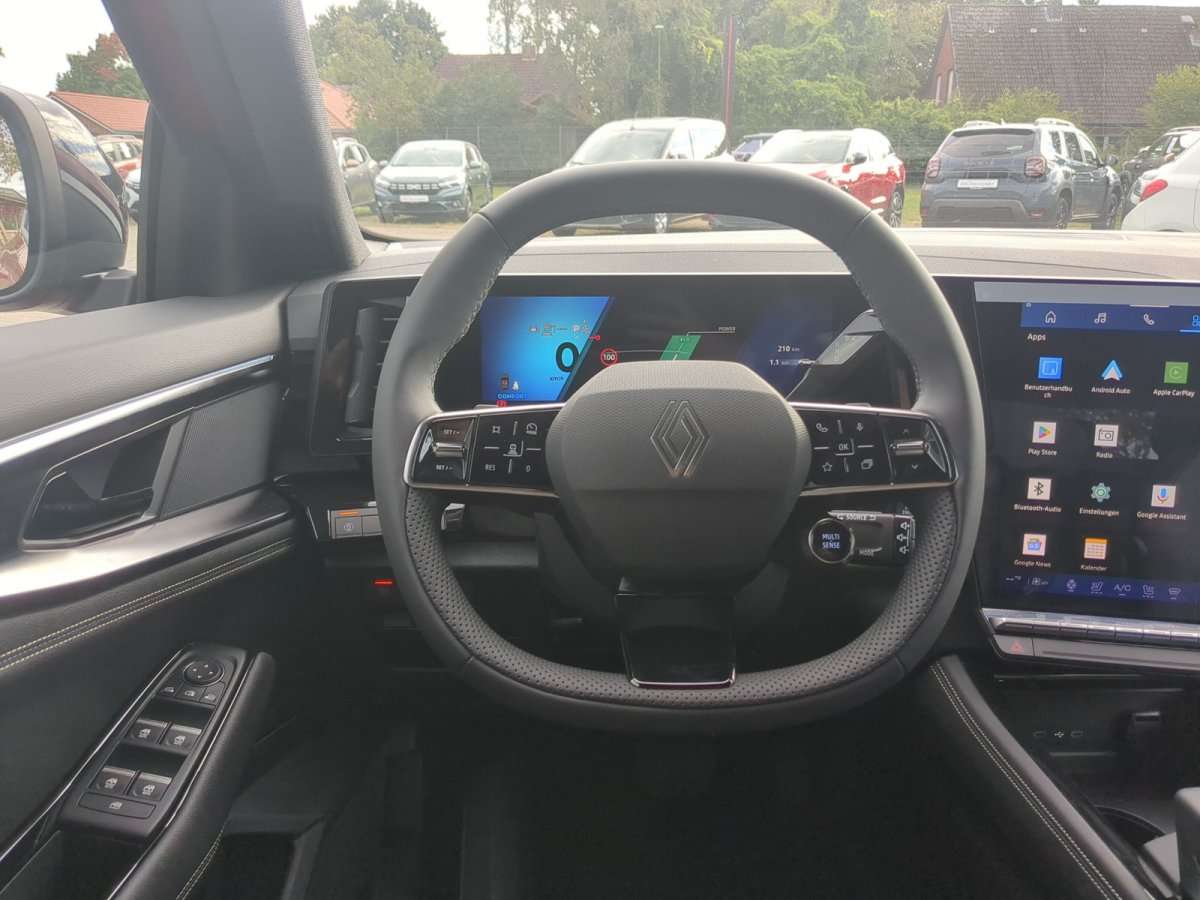 Fahrzeugbild eines Renault Rafale