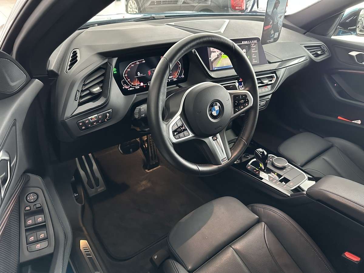 Fahrzeugbild eines BMW 2er-Reihe