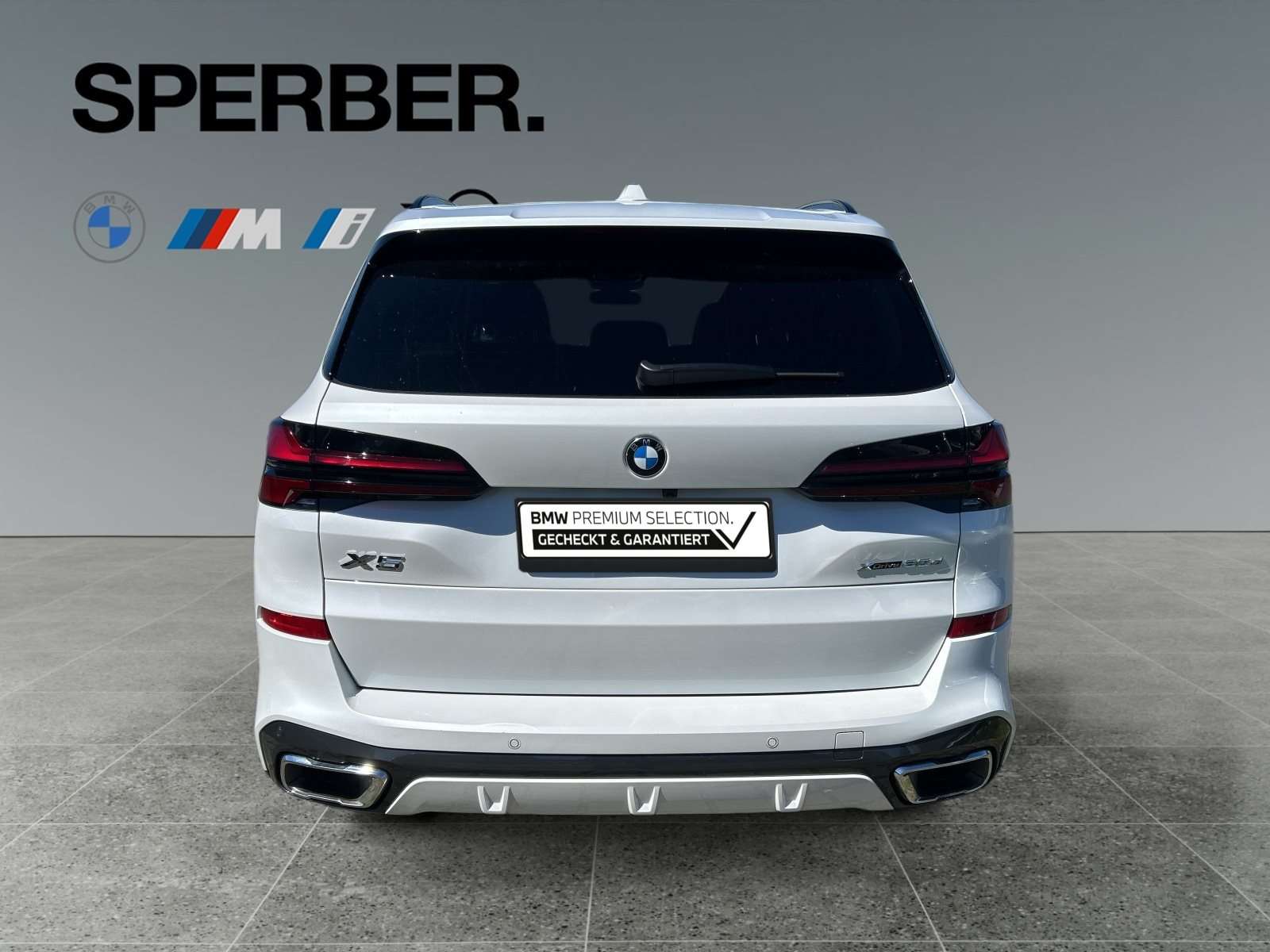 Fahrzeugbild eines BMW X5