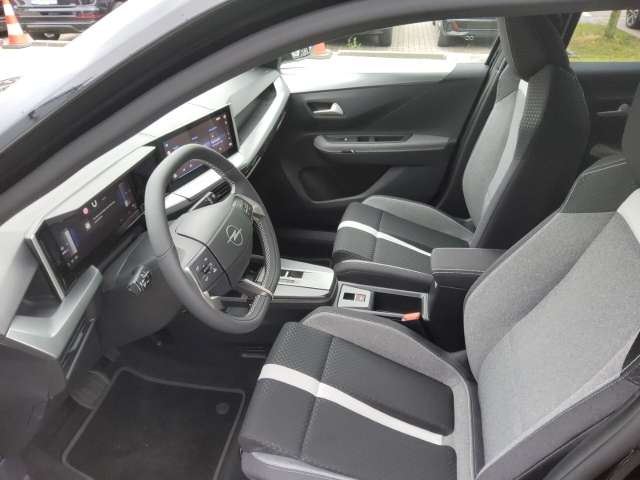 Fahrzeugbild eines Opel Frontera