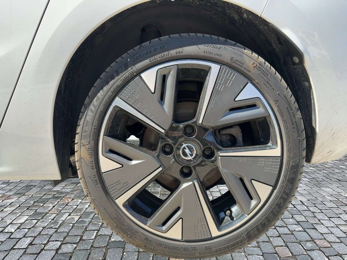 Fahrzeugbild eines Opel Corsa