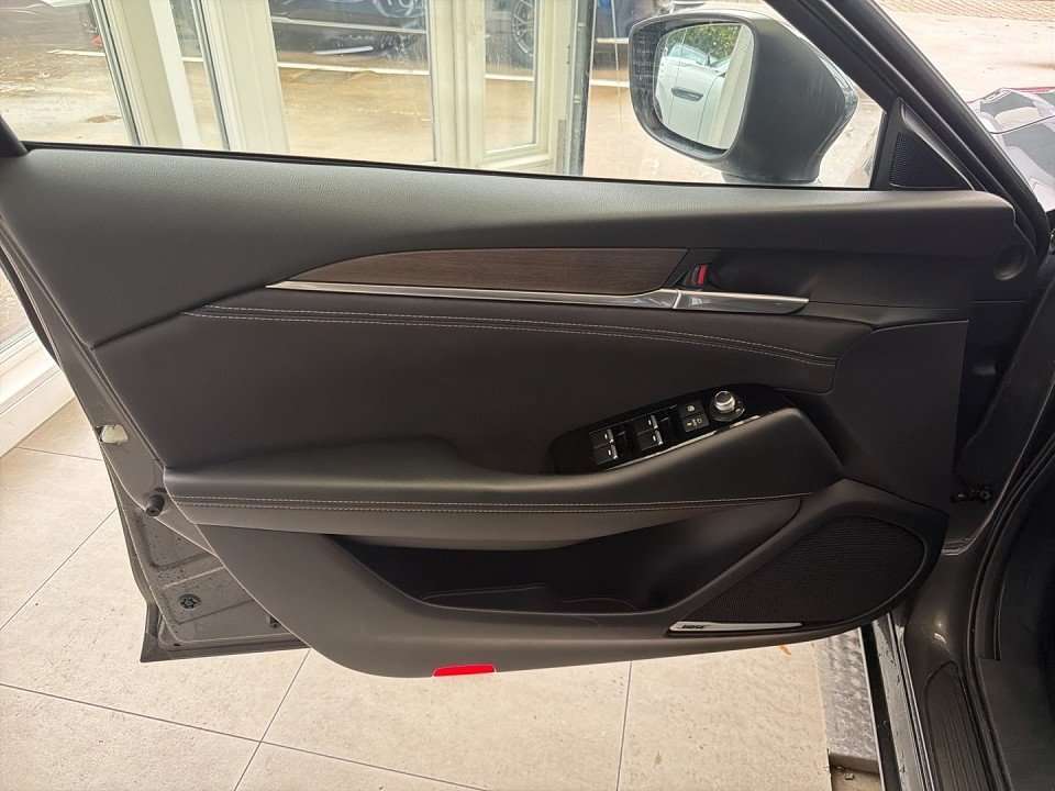 Fahrzeugbild eines Mazda Mazda6