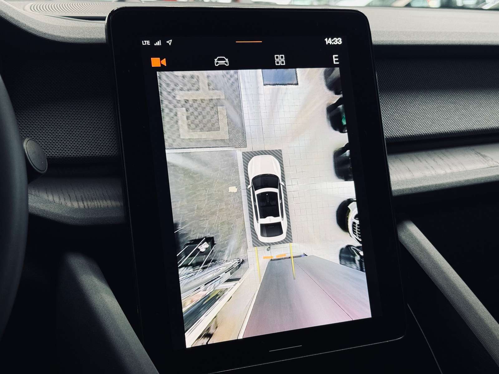 Fahrzeugbild eines Polestar 2