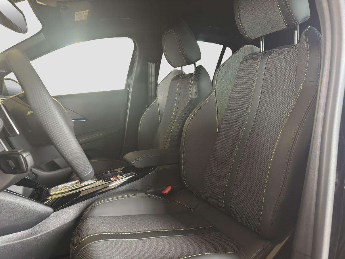 Fahrzeugbild eines Peugeot 208