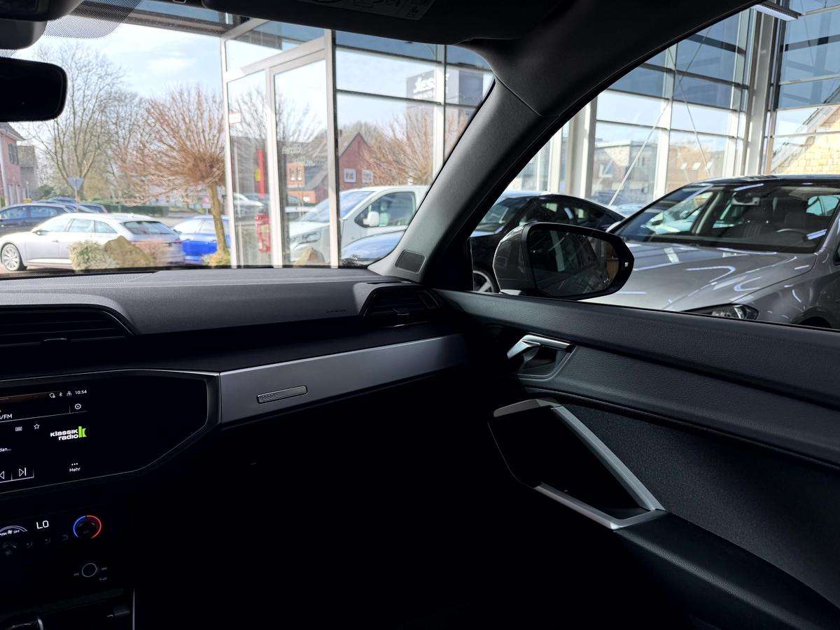 Fahrzeugbild eines Audi Q3