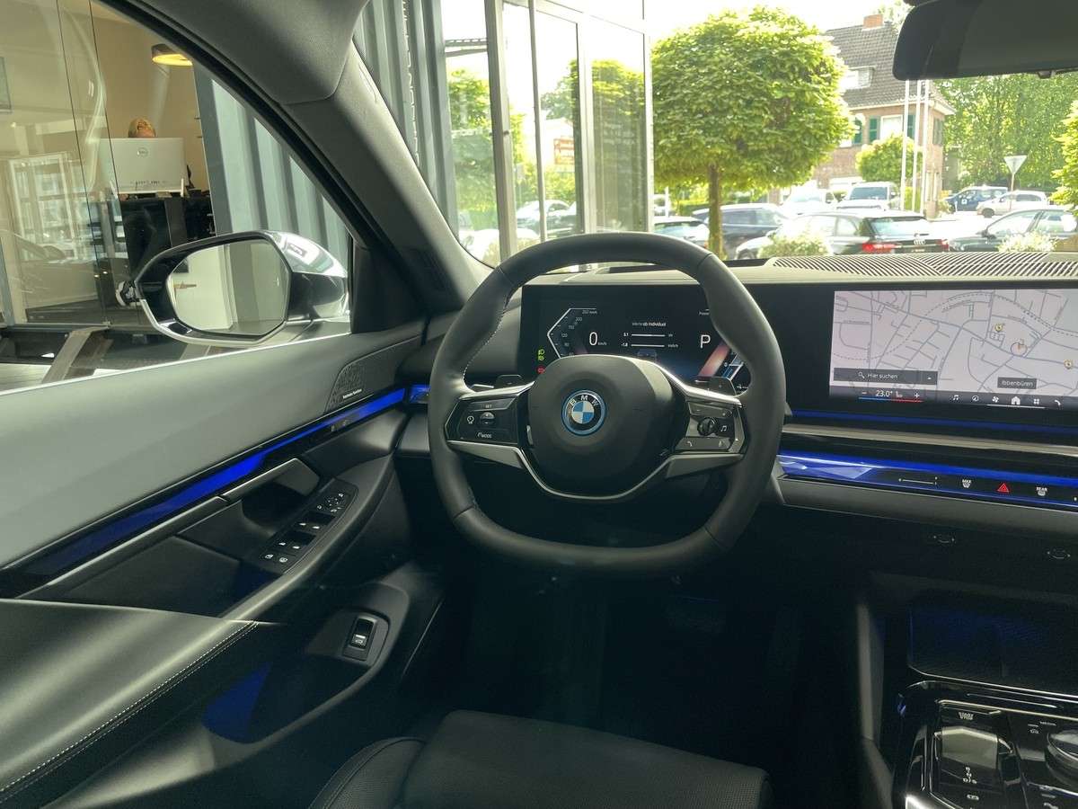 Fahrzeugbild eines BMW 5er-Reihe