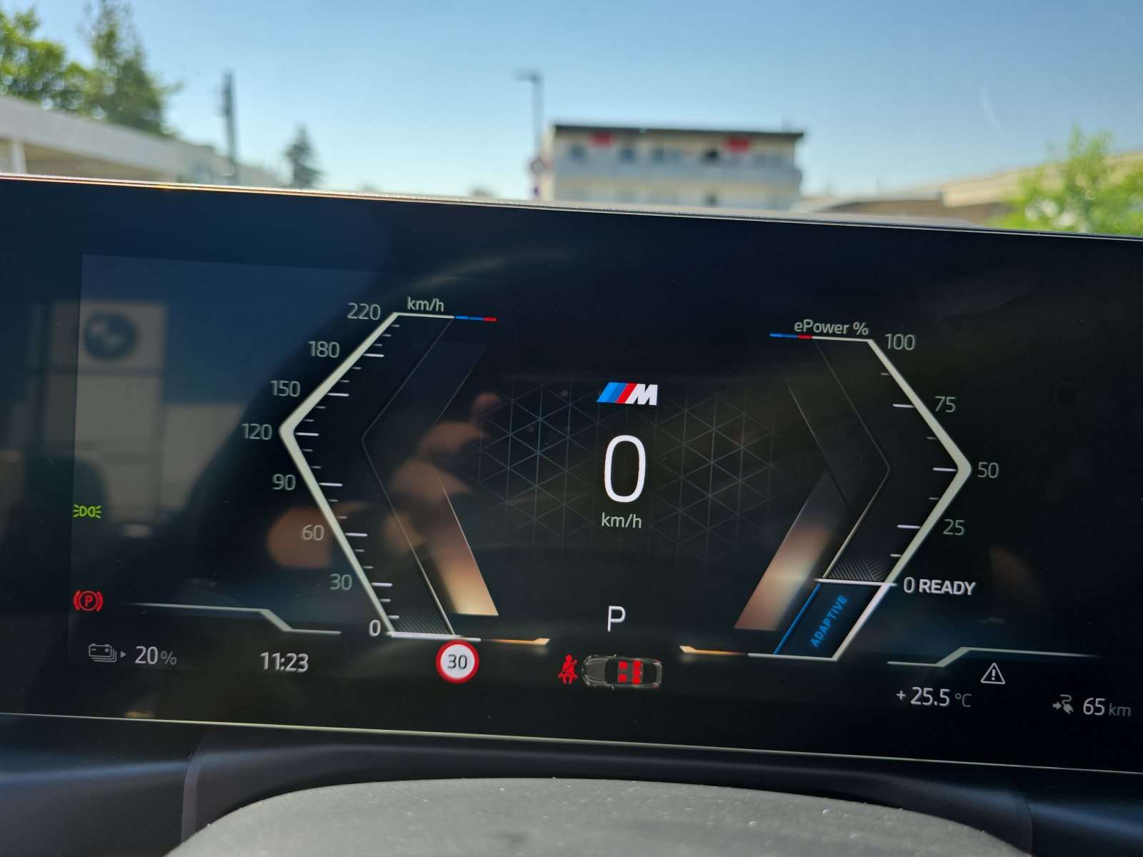 Fahrzeugbild eines BMW i4