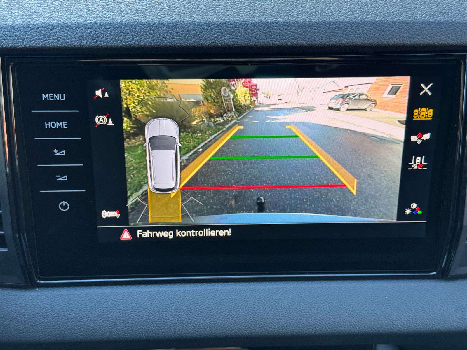 Fahrzeugbild eines Skoda Karoq