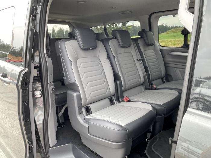 Fahrzeugbild eines Volkswagen Caravelle