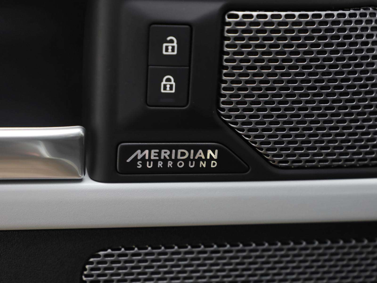 Fahrzeugbild eines Land Rover Defender