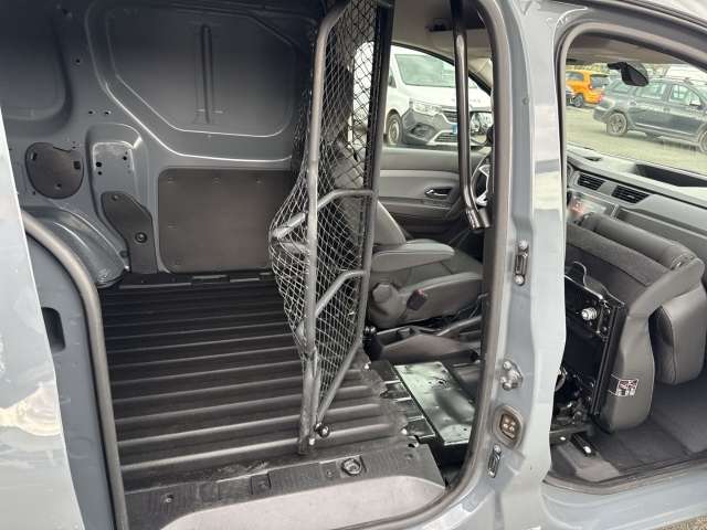 Fahrzeugbild eines Renault Express