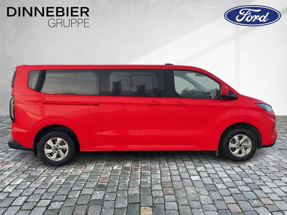 Fahrzeugbild eines Ford Tourneo Custom