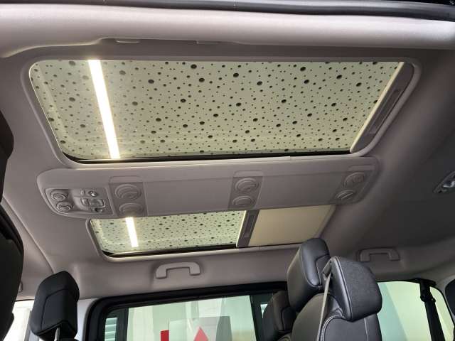 Fahrzeugbild eines Opel Zafira Life